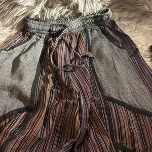 Striped Multicolor hippie Drawstring Pants size, Med side pockets elastic bottom